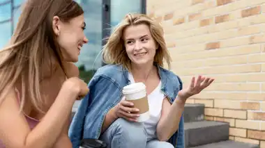 स्ट्रेस कम करने में दोस्तों का सहयोग जरूरी