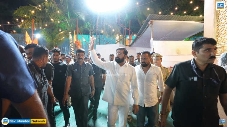 Eknath Shinde | Kishor Patkar उपमुख्यमंत्री एकनाथ शिंदे यांनी “वाशीची आई भवानी” मातेचे घेतले दर्शन