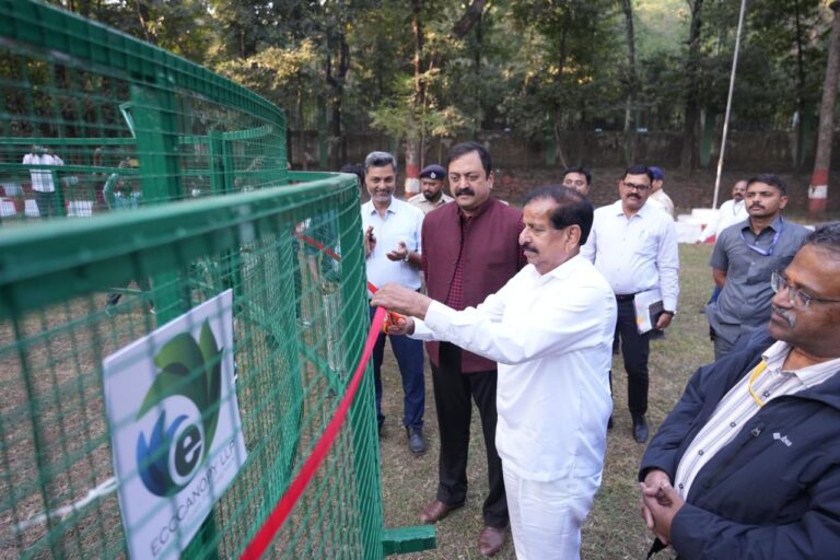 नागपुर में वनमंत्री गणेश नाइक ने ‘वाइल्ड बोअर रेस्क्यू केज’ का उद्घाटन किया