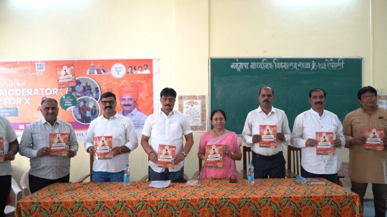 ऐरोलीत दहावीच्या विद्यार्थ्यांसाठी मोफत सराव प्रश्नसंच व मार्गदर्शन शिबिर; ‘टाकाऊतून टिकाऊ’ बेंचेसचे उद्घाटन