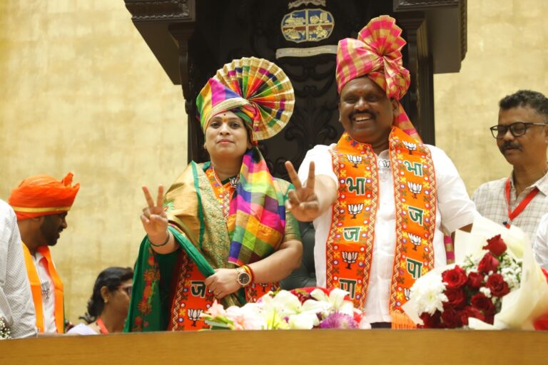 नवी मुंबई की महापौर सुजाता पाटील और उपमहापौर दशरथ भगत का बिनविरोध चयन नवी मुंबई।